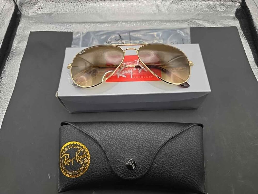 Ray-Ban RB3026 Aviator Brown Gradient Sunglasses Gold Frame 62mm Italy Large